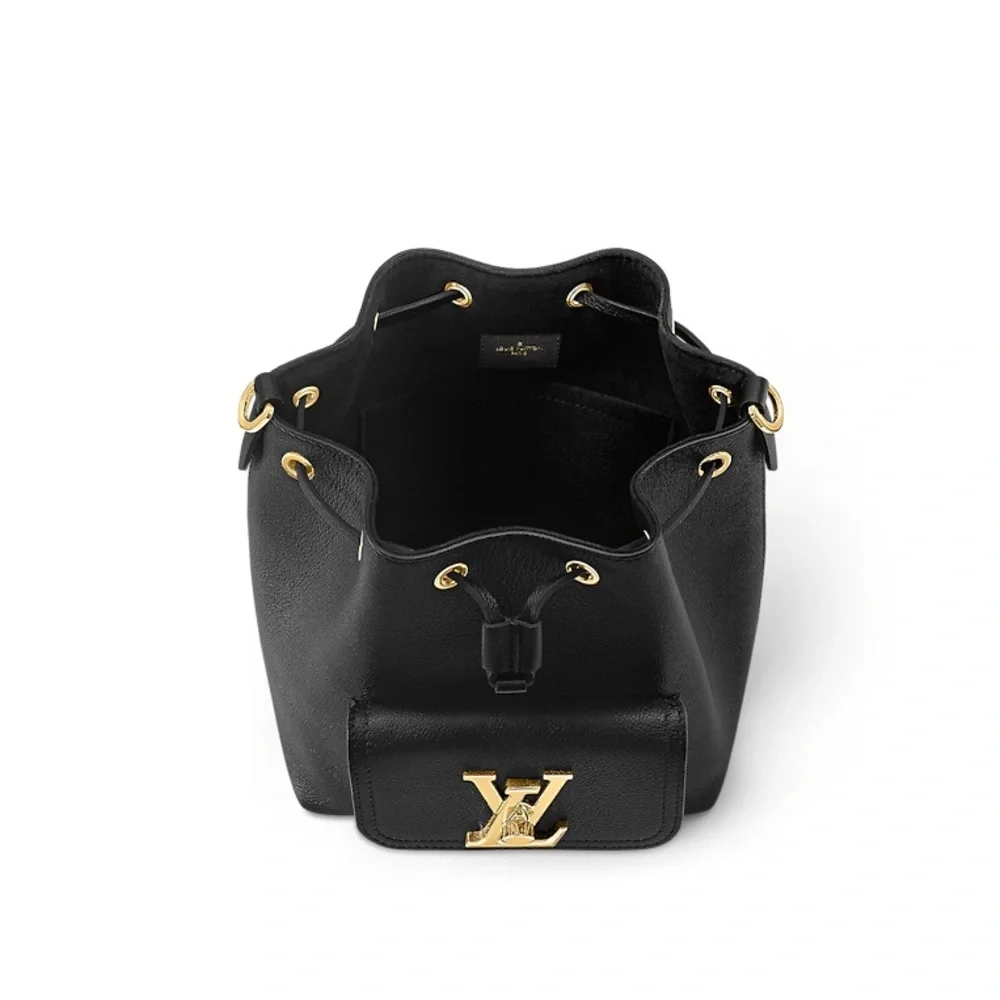 Louis Vuitton Lockme bucket bag